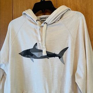 Techstyles Sportswear Men's LARGE Cotton Pullover Hoodie with Shark graphic EUC